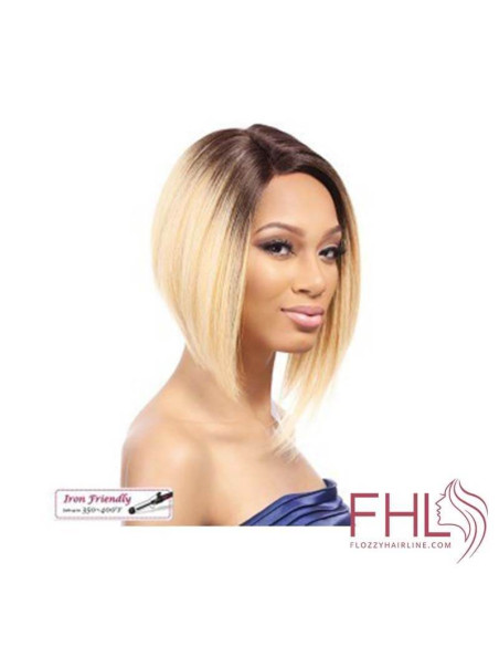 it's a Wig Lace Perruque Queen Sofia